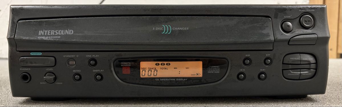 Lettore multimediale & Streamer: INTERSOUND 3-Fach CD Wechsler ab Fr. 1.- – Usato da Perlen venduto da S0nG0ku