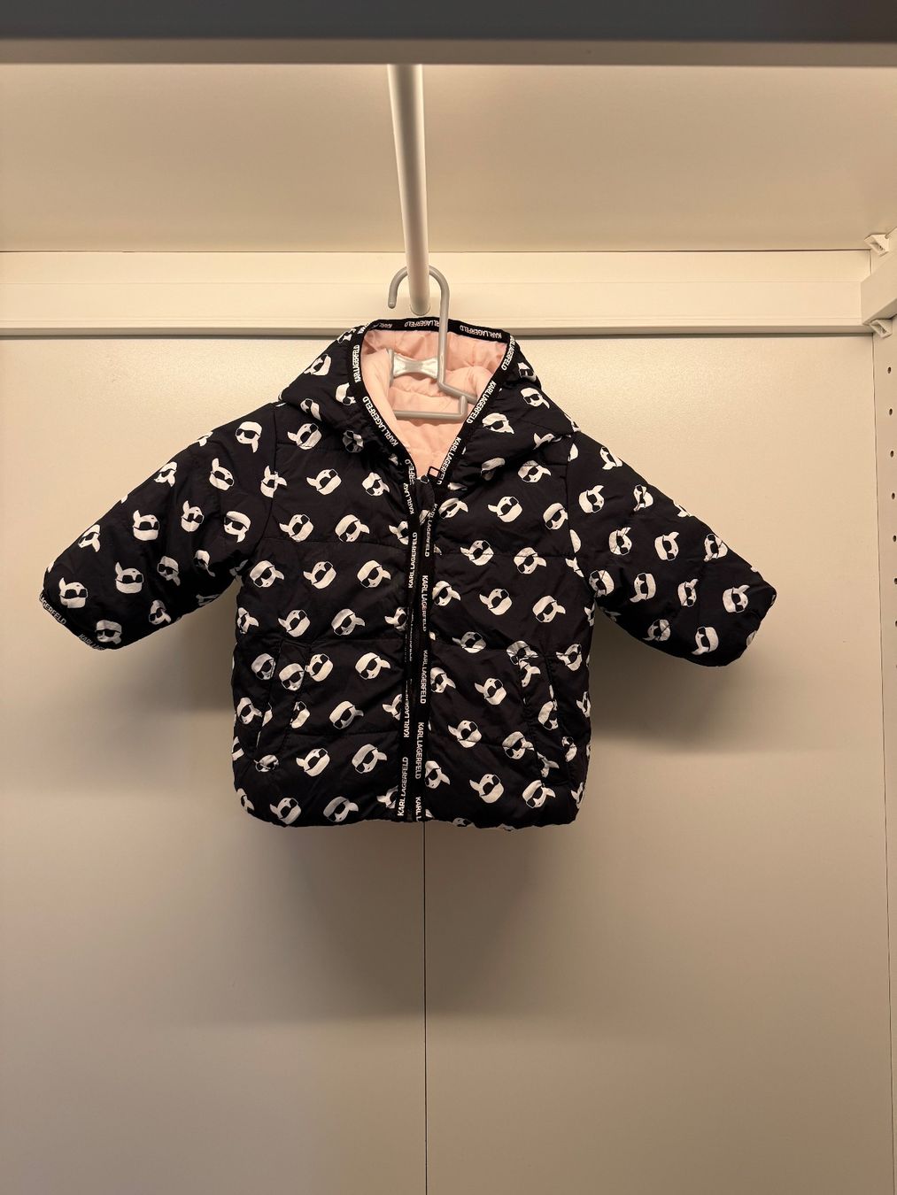 Karl Lagerfeld Giacche & Cappotti: Karl Lagerfeld Jacket for 6 months old Reversible – Nuovo (secondo la descrizione) da Neuchatel venduto da Mia_G