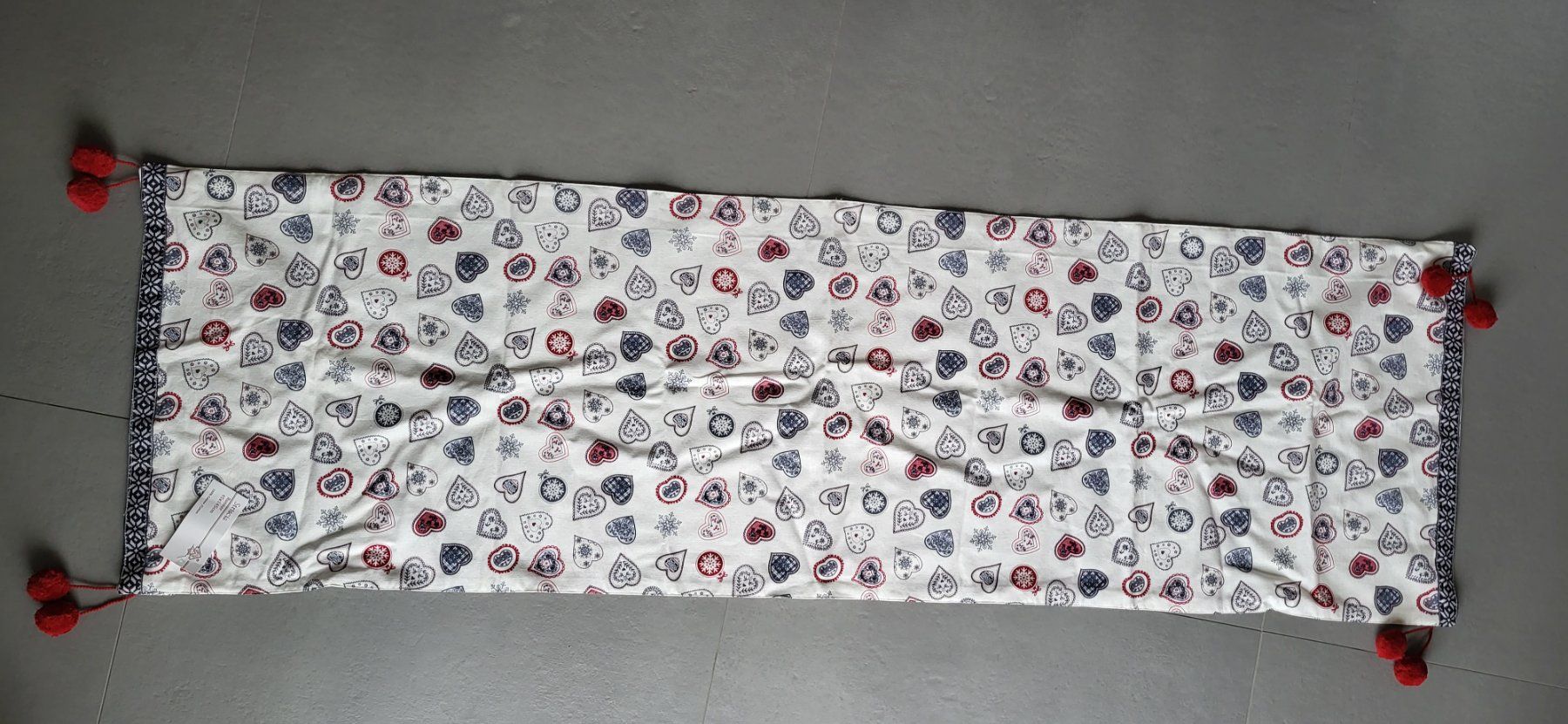 Altra biancheria da tavola: Runner de table 45X145 cm pur coton double face avec pompon – Nuovo e nell'imballaggio originale da vufflens la ville venduto da Veuveclicquot 2