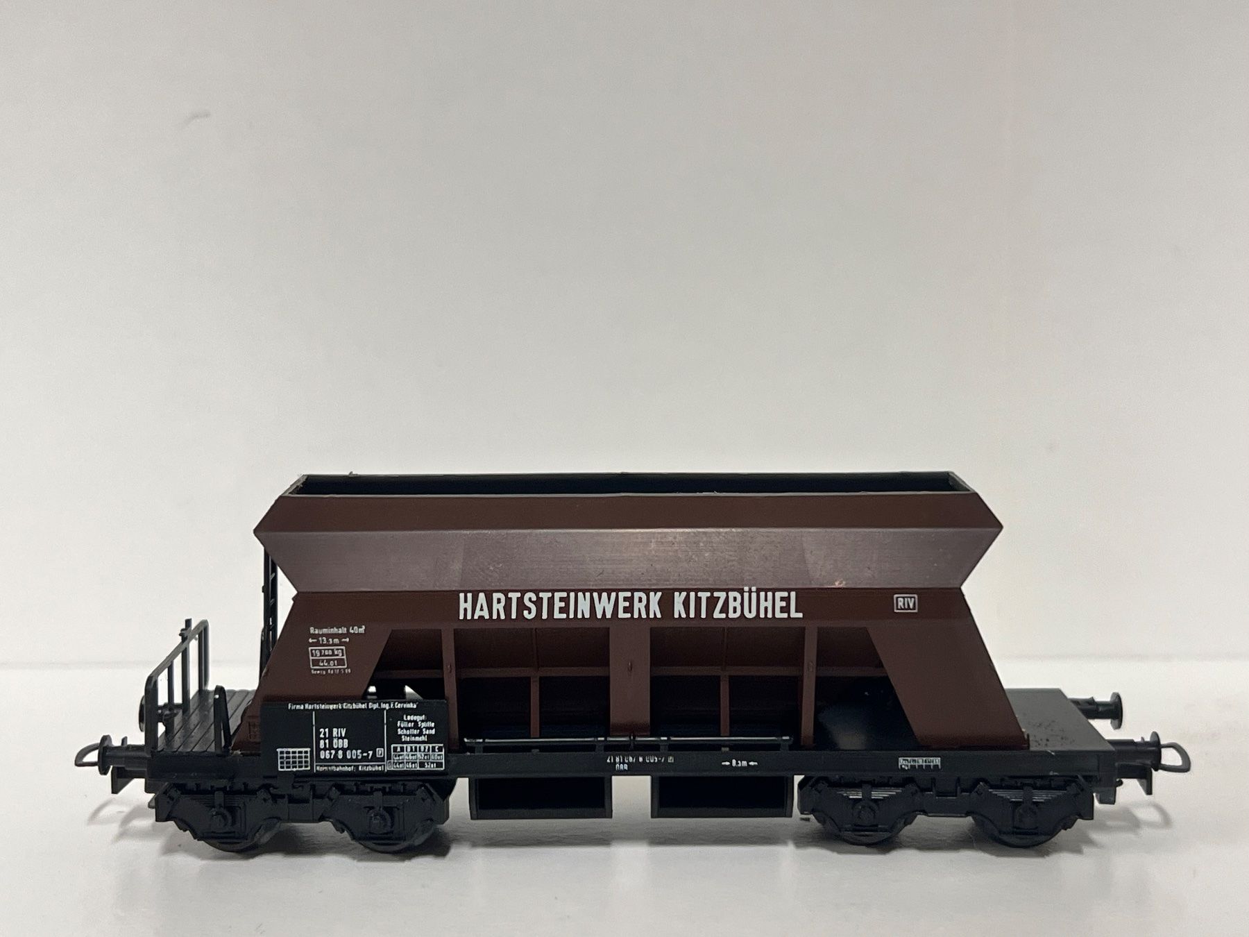 Liliput Modelleisenbahnen: Liliput "Hartsteinwerk Kitzbühel" H0 – Gebraucht aus Geroldswil von TopTrain54 1