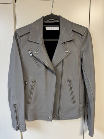 IRO biker jacket grey, model Newhan