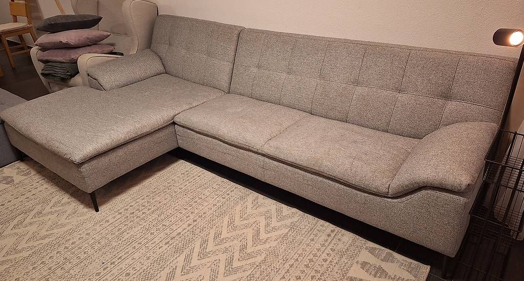 Micasa Sofas: NORDMANN Couch mit Recamiere – Gebraucht aus Steinebrunn von superfly112 3
