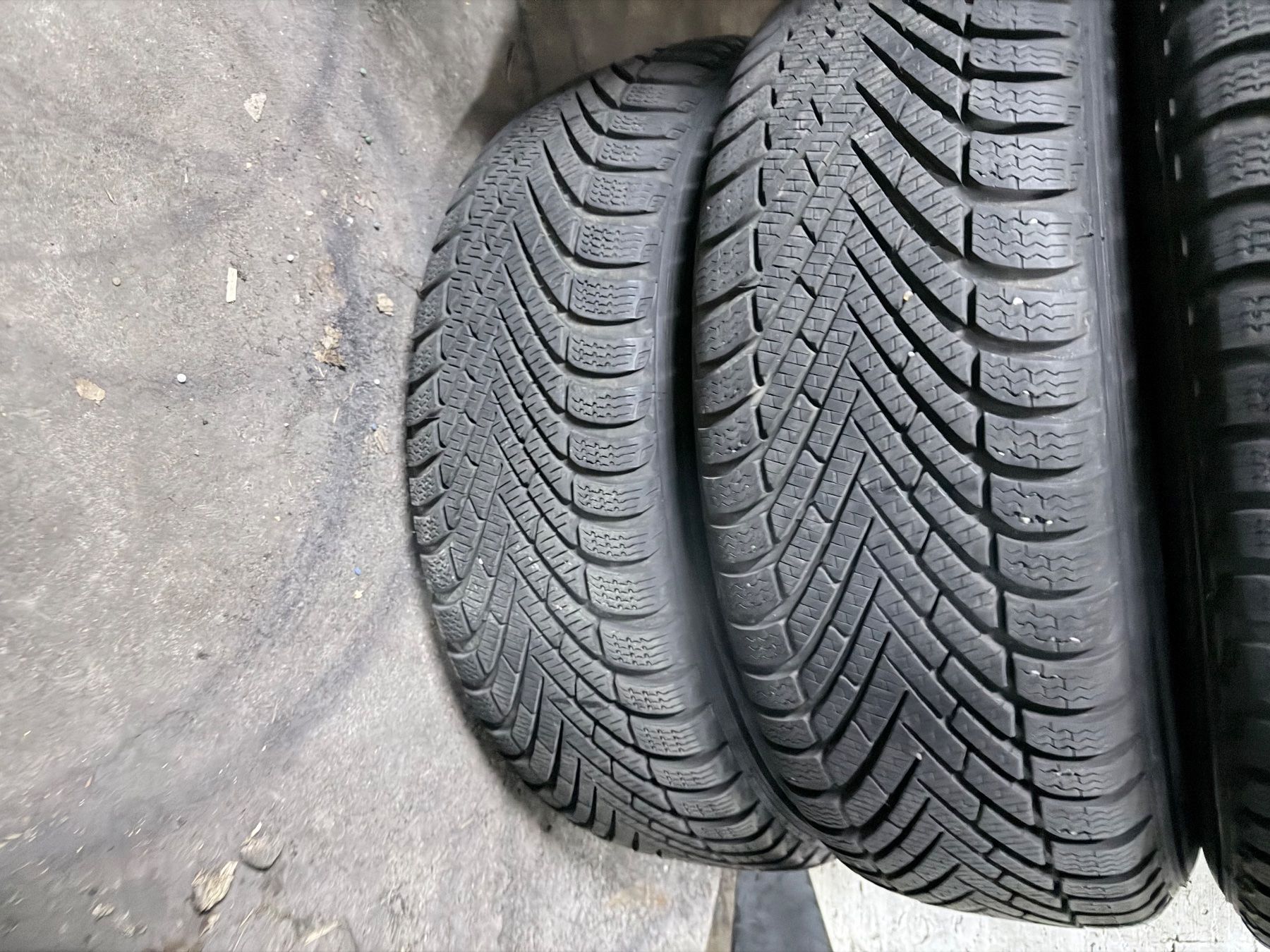 Pneumatici & Ruote complete: Ford Kuga Winterrad – Usato da Kräiligen venduto da tisala 6