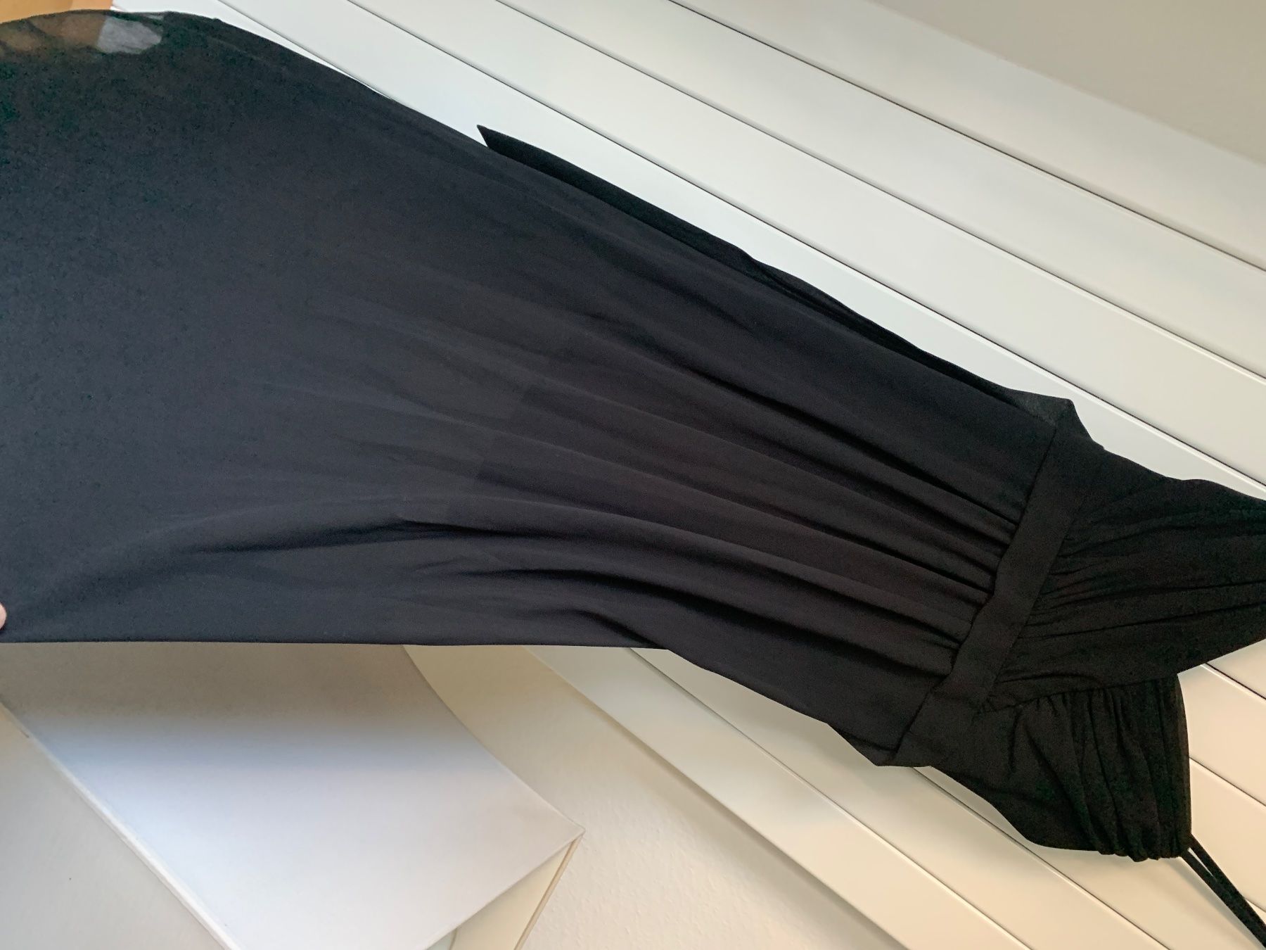 Robes: Abendkleid Rinascimento schwarzt XS – D'occasion à Küssnacht am Rigi par FFKA 4