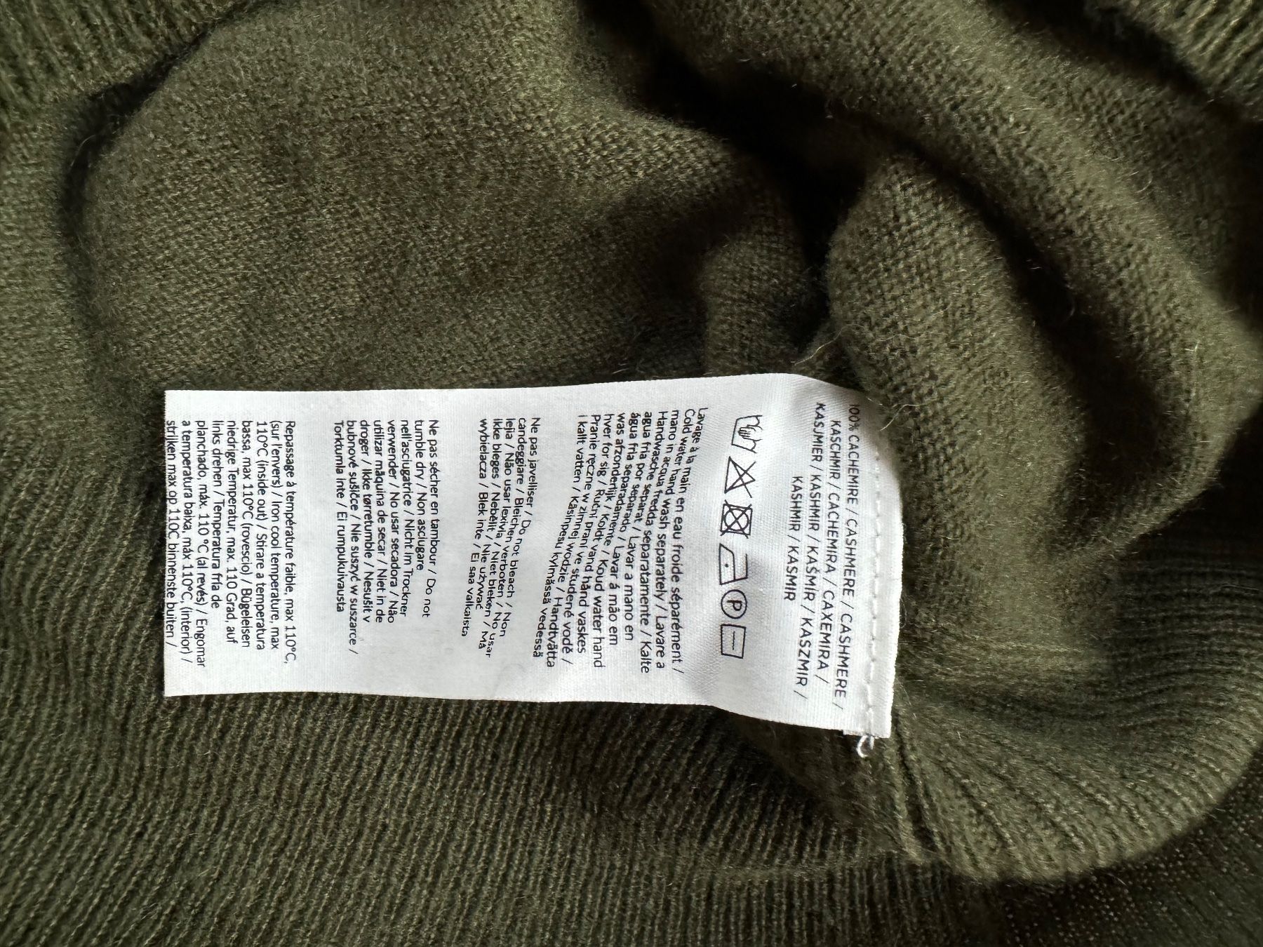 Maglioni & Felpe: All Cashmere Rollkragenpullover xs – Nuovo (secondo la descrizione) da Brugg AG venduto da Simone28 1