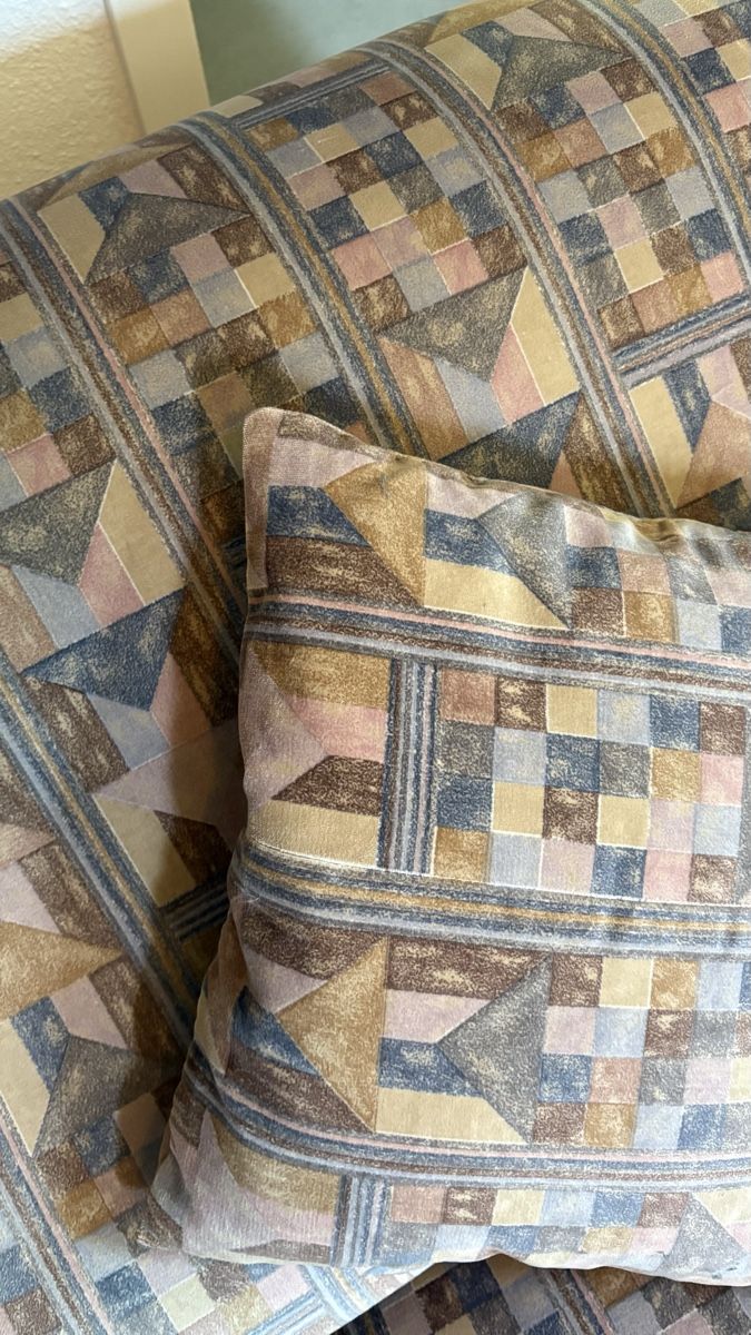 Liegen & Liegestühle: Chaise Lounge with Cushion Patterned Fabric – Gebraucht aus St. Margrethen SG von leo_lg9y 5