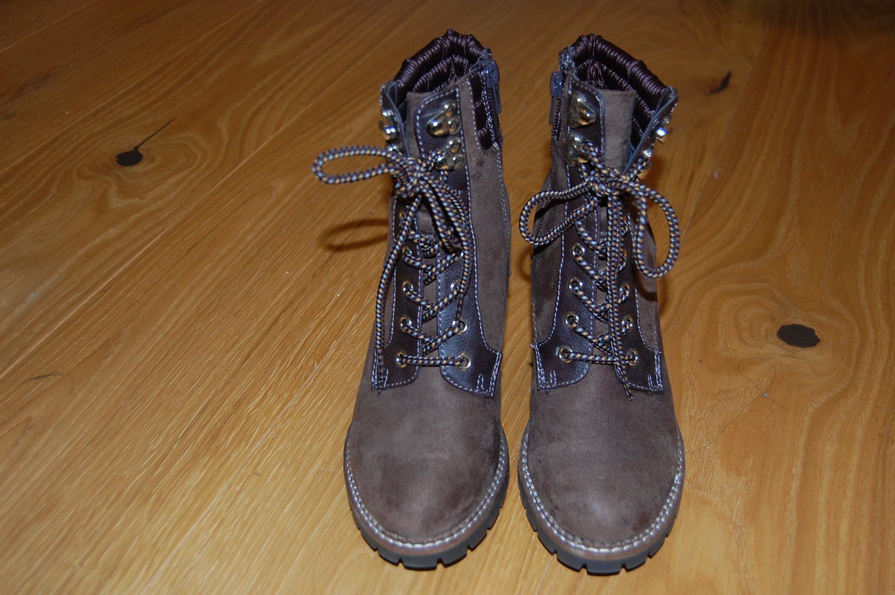 Damenschuhe: Stiefeletten Star Collection, braun, Gr. 37 – Gebraucht aus Wanzwil von lonelybeachhouse 1