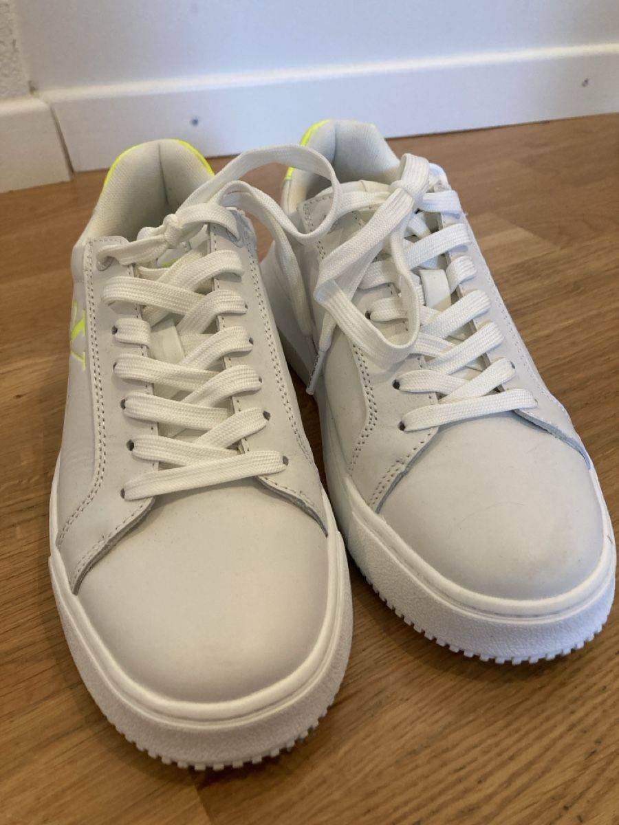 Calvin Klein Damenschuhe: Calvin Klein Sneaker weiss/neongelb 37 – Neu (gemäss Beschreibung) aus Dielsdorf von Chantal1988 3