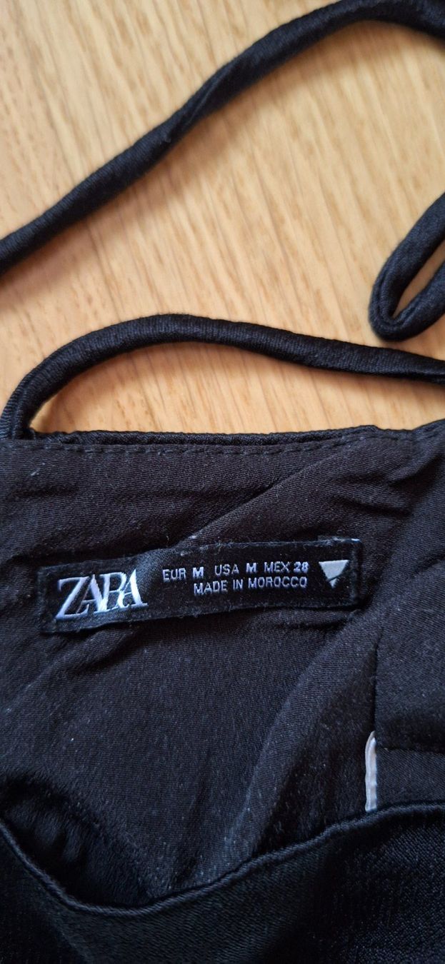 Zara Top: top, Zara – Nuovo (secondo la descrizione) da Lussery-Villars venduto da pousinete02 4