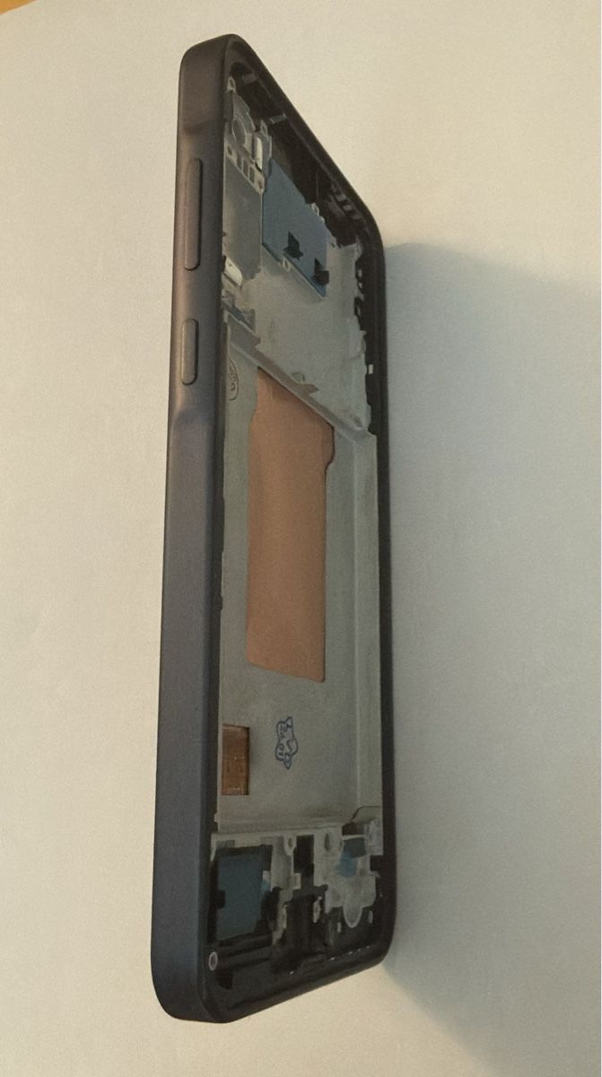 Samsung Telefoni cellulari / Smartphones: Display Samsung A35 5g OLED with frame – Nuovo e nell'imballaggio originale da Leukerbad venduto da mig_8bbp 1