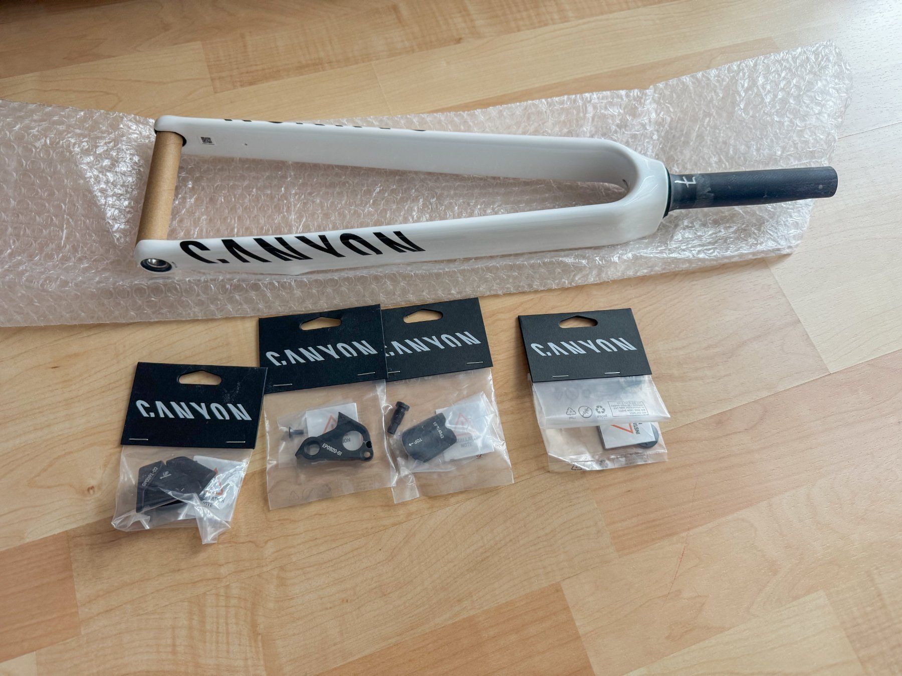 Canyon Biciclette: Canyon Aeroad CFR MVDP – Usato da Biglen venduto da fat_qs95 4