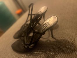 Elegante Sommersandalen mit hohen Absätzen von Twins Made...