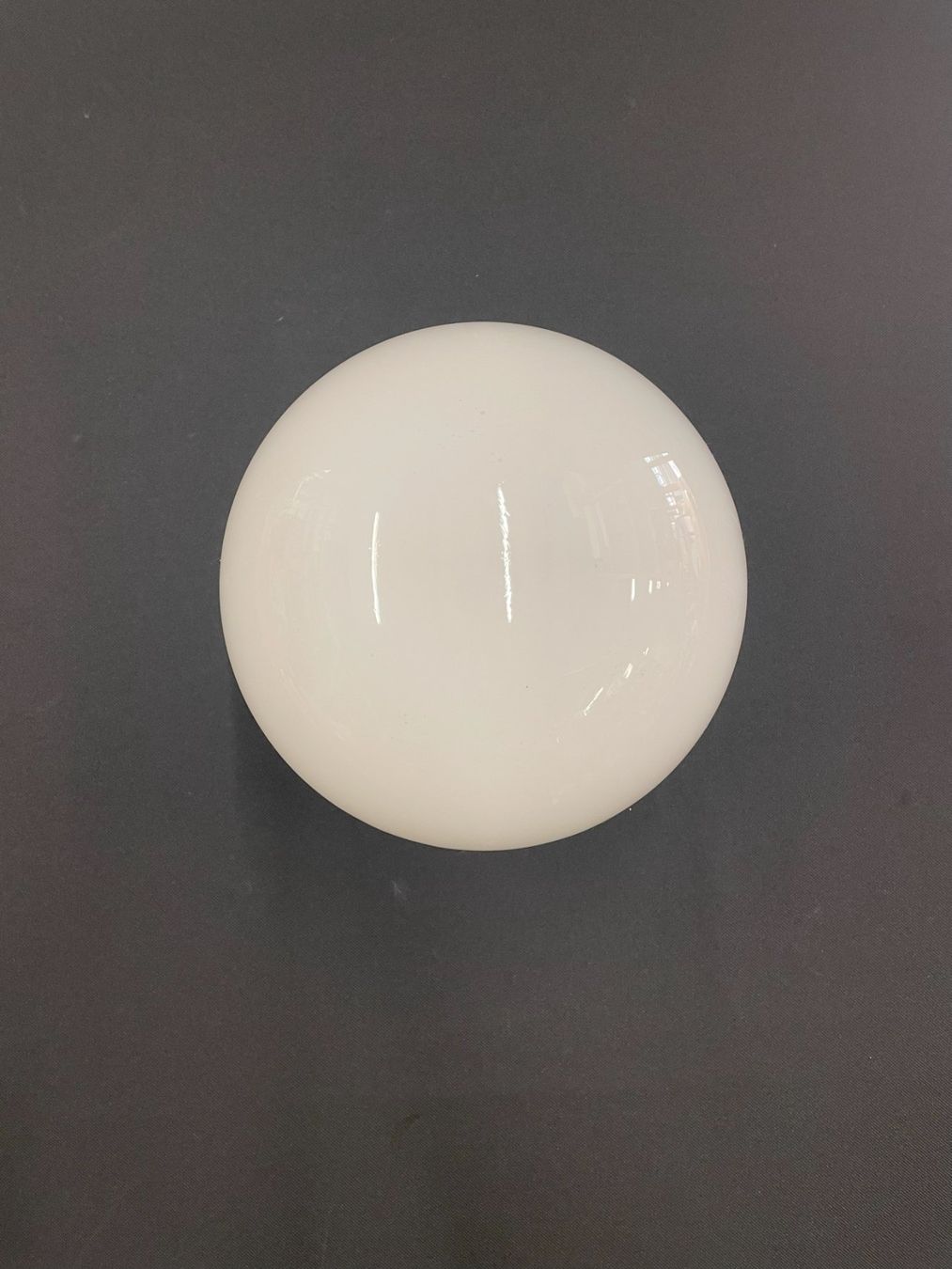 Paralumi: Glasschirm – Usato da Basel venduto da MET_Architects 1