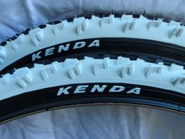 2Reifen 26Zoll + 2 Schlach 26 Zoll KENDA