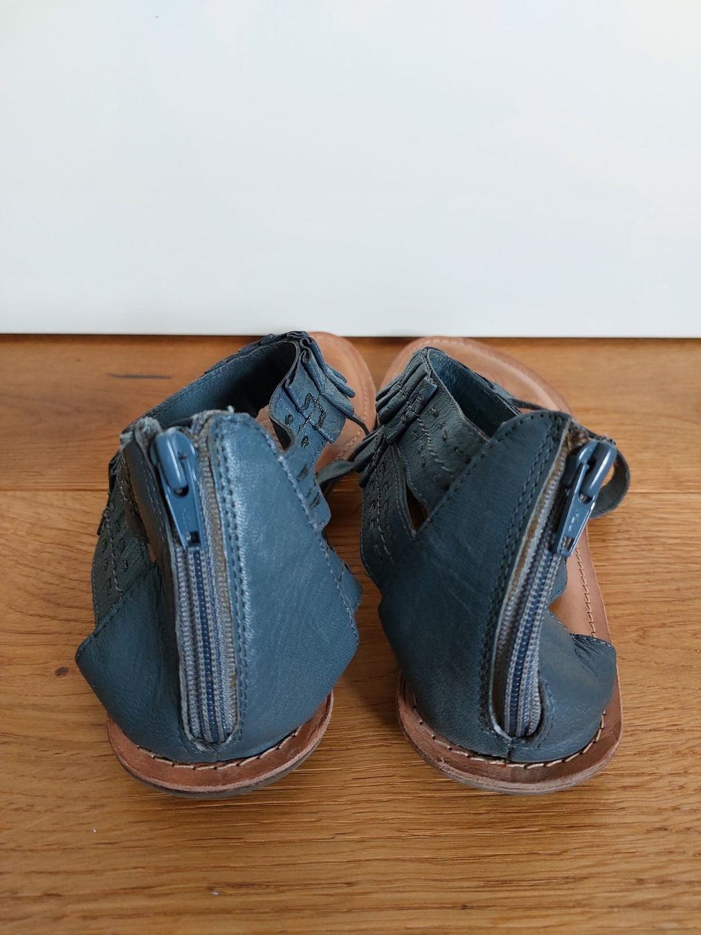 Tamaris Damenschuhe: Echt Leder Sandalen Tamaris, Gr. 40 – Gebraucht aus Titterten von fra_v27g 3