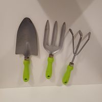 Lot de 3 outils de jardinage, parfait pour le printemps!