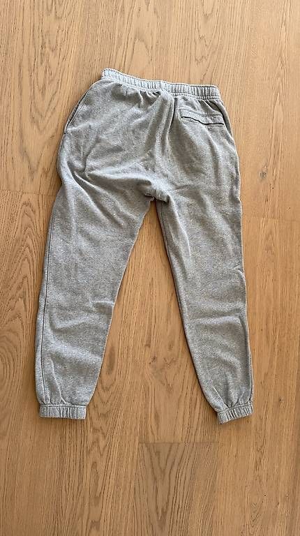 Pantalons: Nike Trainerhose, Grösse M – D'occasion à Kriens par tananuschka13 2