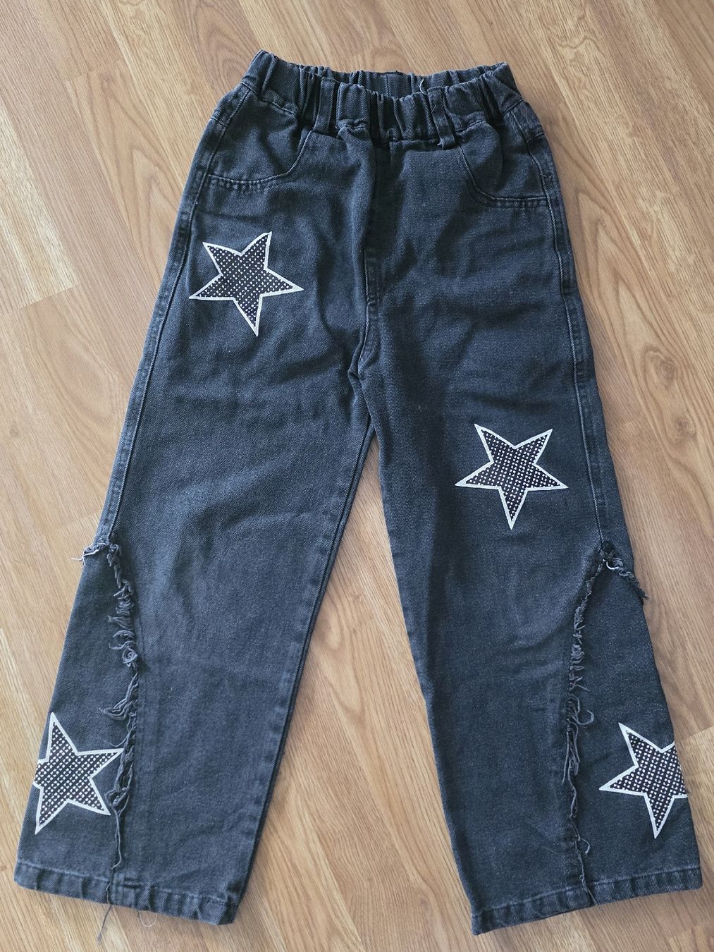 Pantaloni: Mädchen Hosen Gr 140 – Usato da Tägerwilen venduto da XeniaH 6
