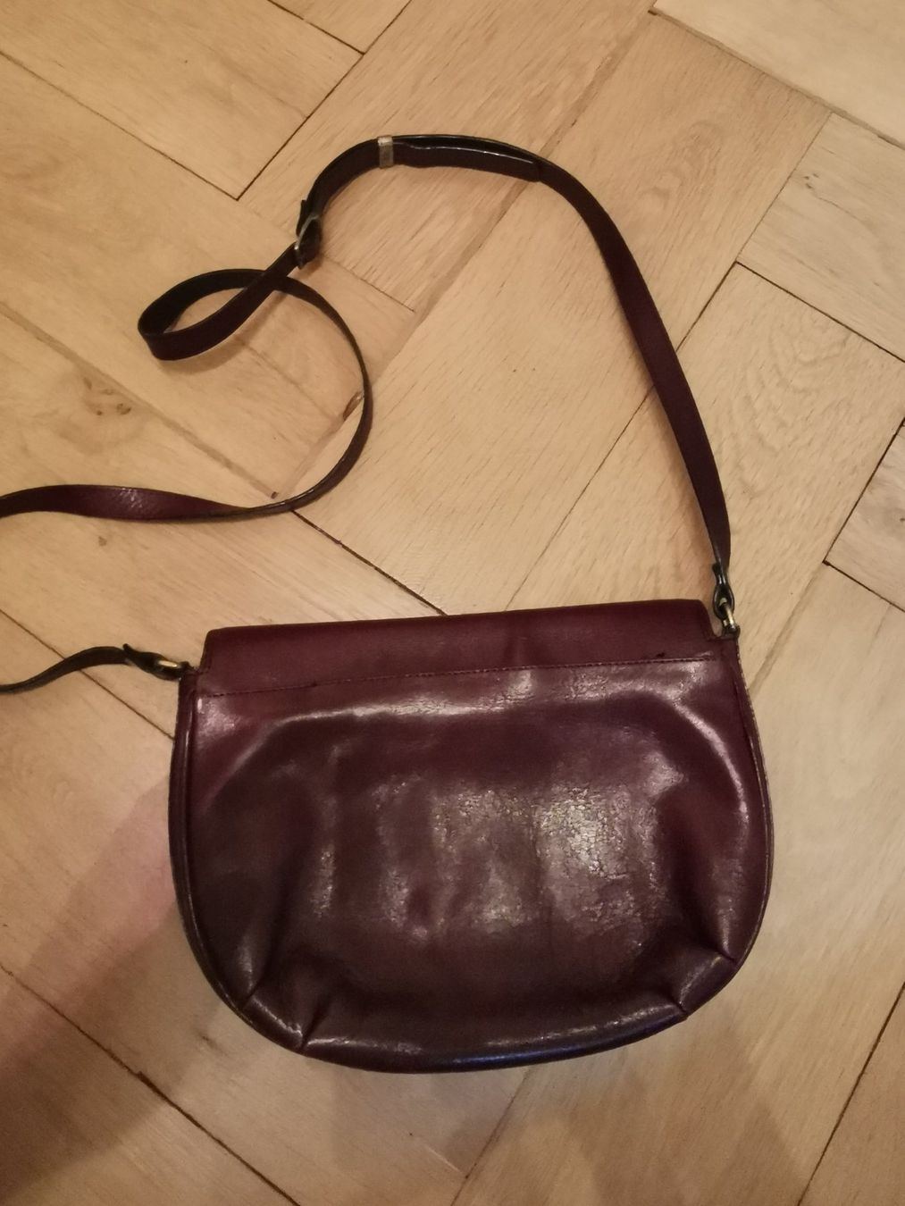 Aigner Taschen für Damen: Handtasche – Gebraucht aus Bern von Linii 4
