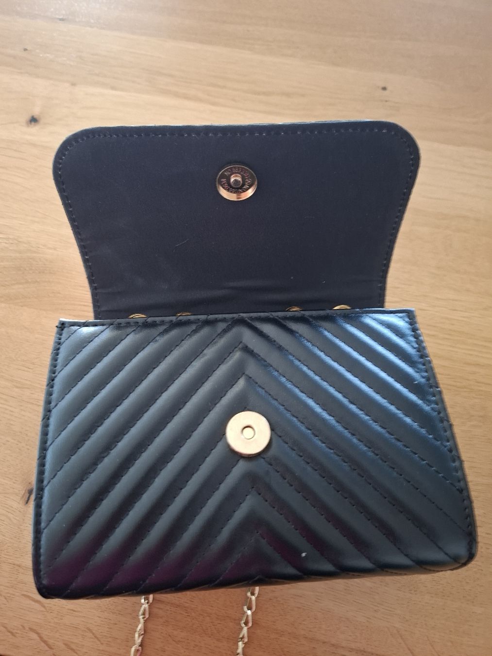 Taschen für Damen: Tasche schwarz – Gebraucht aus Wangen SZ von Mschatz 2