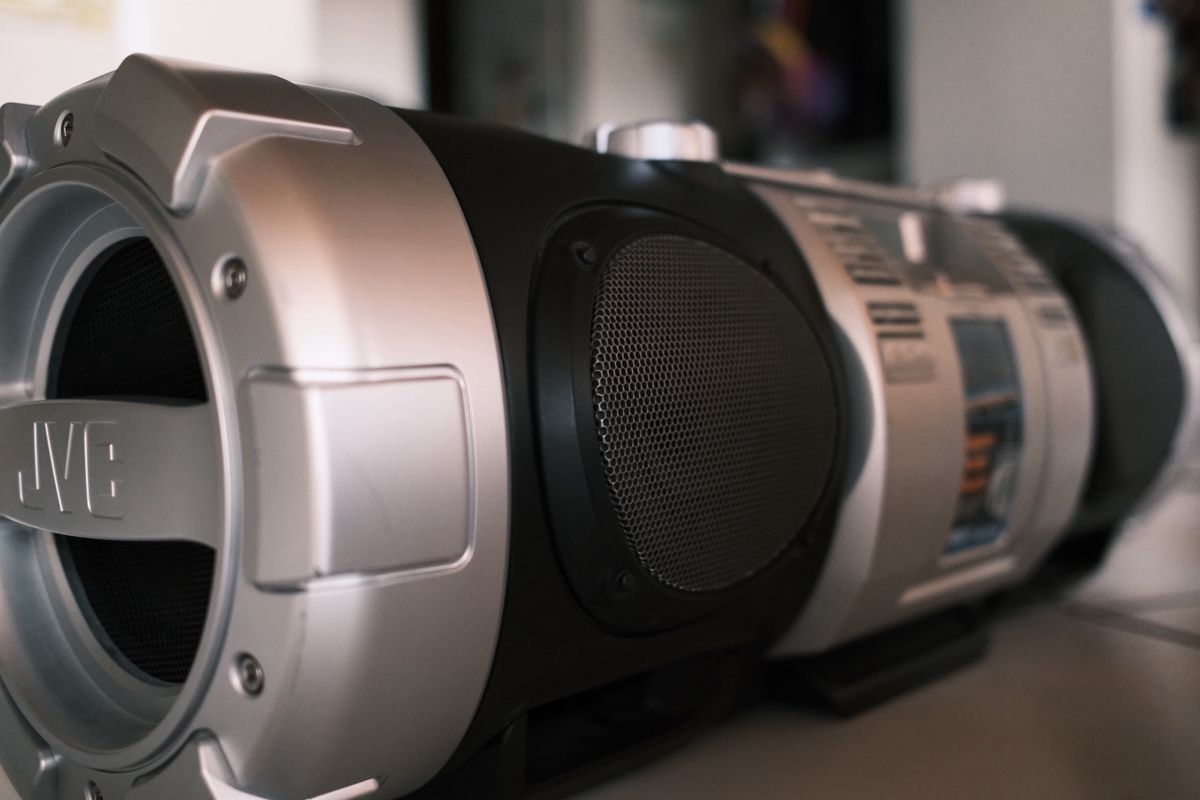 JVC Multimediaplayer & Streamer: JVC Boomblaster RV-NB50 CD Stereo System – Gebraucht aus Solothurn von alv_vdz8 4