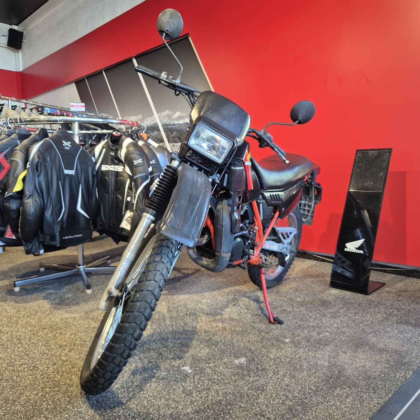 Honda Enduro: Honda MTX 125 R occasion – Gebraucht aus Payerne von Christinat_Motos
