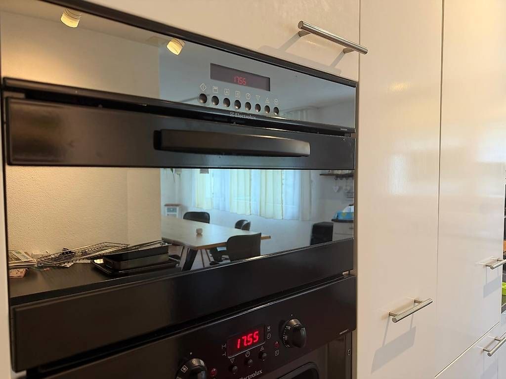 Electrolux Appareils de cuisine: Mikrowelle mit Grillfunktion – D'occasion à Ruswil par Jestra 1
