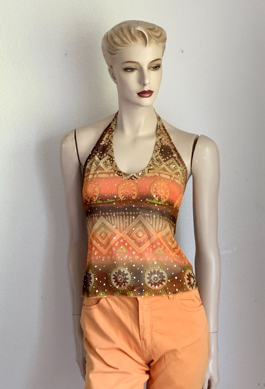 Top: Neckholder Top im Glitzer Boho-Look mit Jeans – Usato da Kloten venduto da Nephty 1