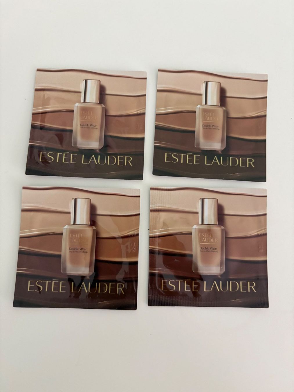 Estée Lauder Maquillage: 4x Estee Lauder Double Wear Make-up Samples 3C2 – Neuf avec emballage d'origine à Muzzano par Sidney_3