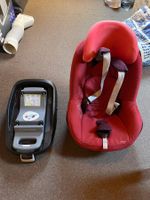 Isofix-Station Maxi Cosi FamilyFix mit einem Maxi Cosi Pearl