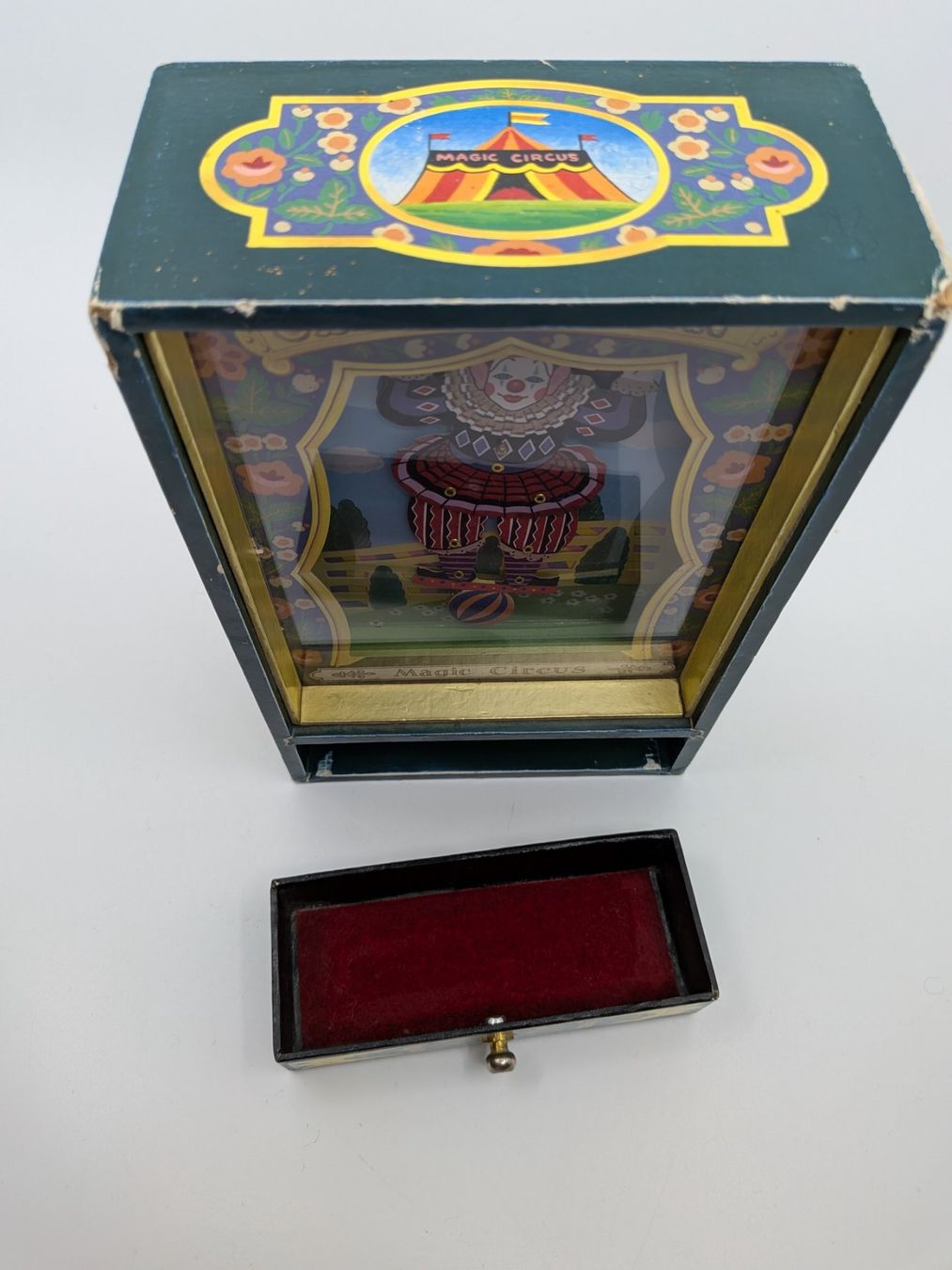 Spieldosen: Musikdose Magic Circus Japan – Gebraucht aus Emmen von magelan 7