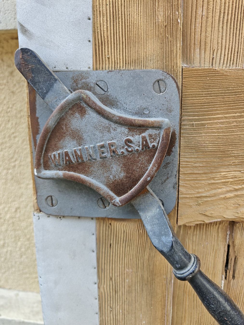 Porte: Antike Kühlhaus Türe – Usato da Wienacht-Tobel venduto da At8 3