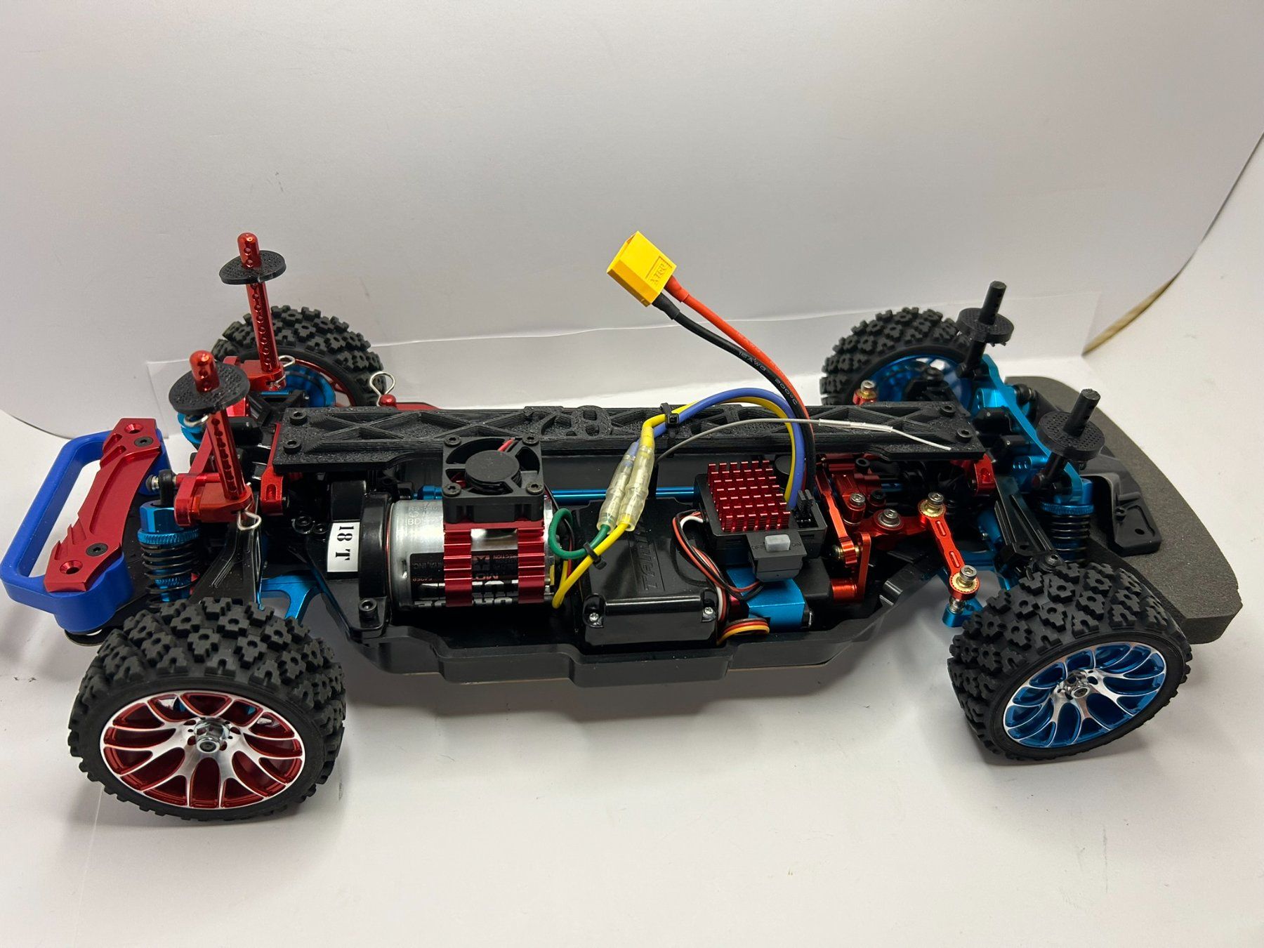 Tamiya Modellismo RC: Tamiya TT02  Fahrgestell Upgrade – Nuovo (secondo la descrizione) da Oberkulm venduto da Dampflokeli 2