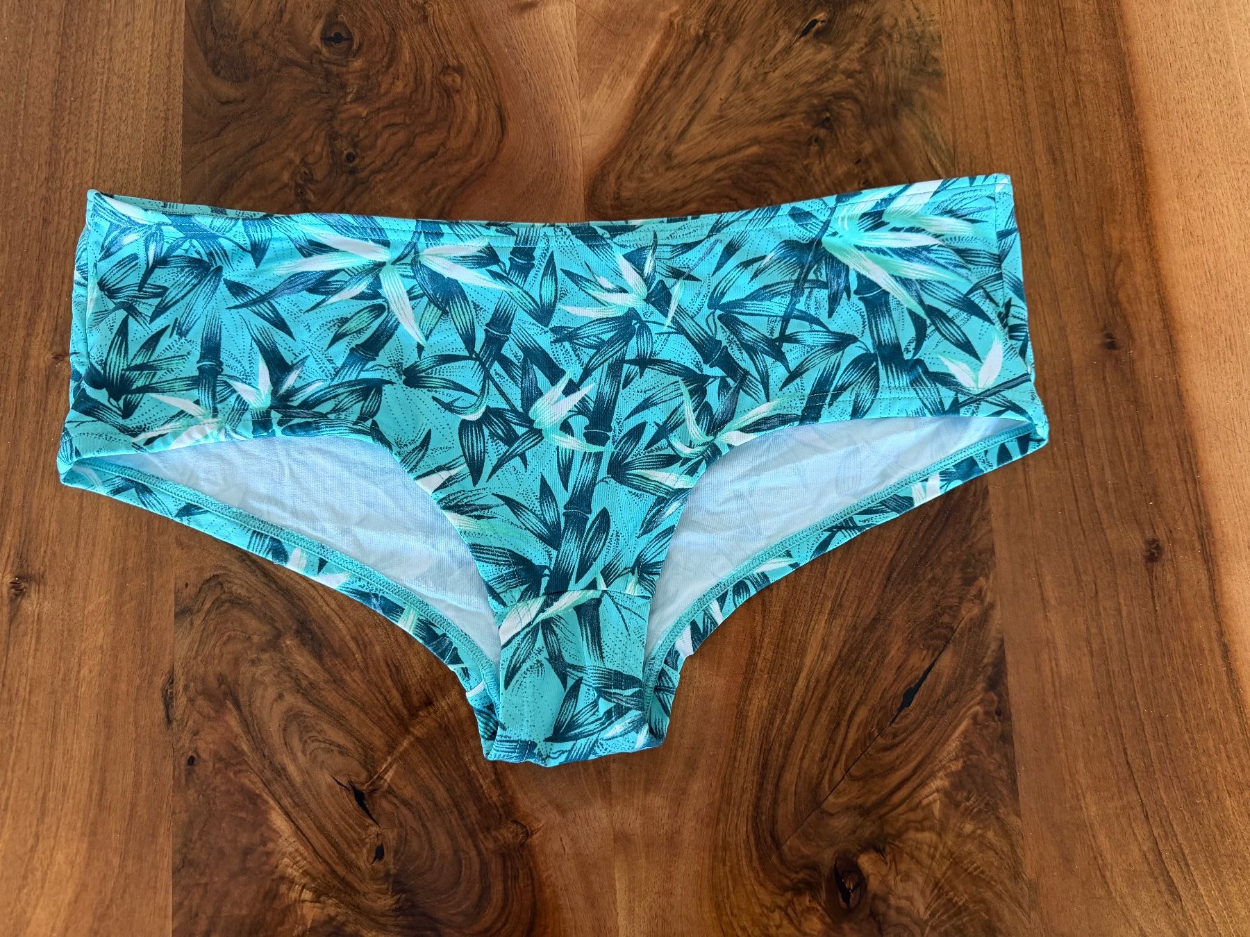 Esprit Costumi da bagno & Bikini: Bikini, Esprit, Oberteil Grösse 38B, Hose Grösse 40 – Usato da Haslen AI venduto da s176 4
