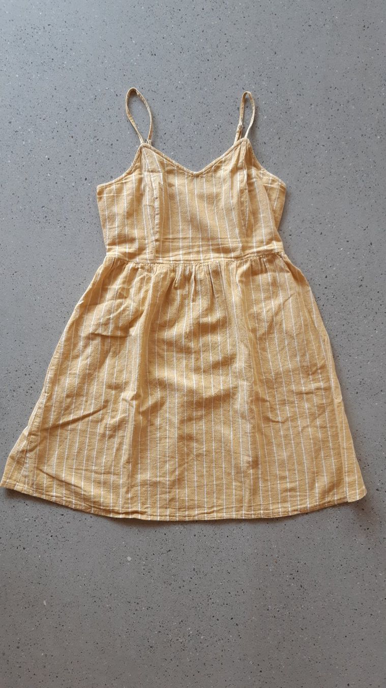 Only Kleider: Gelbes Leinenkleid 🌻 – Gebraucht aus Altdorf UR von slein