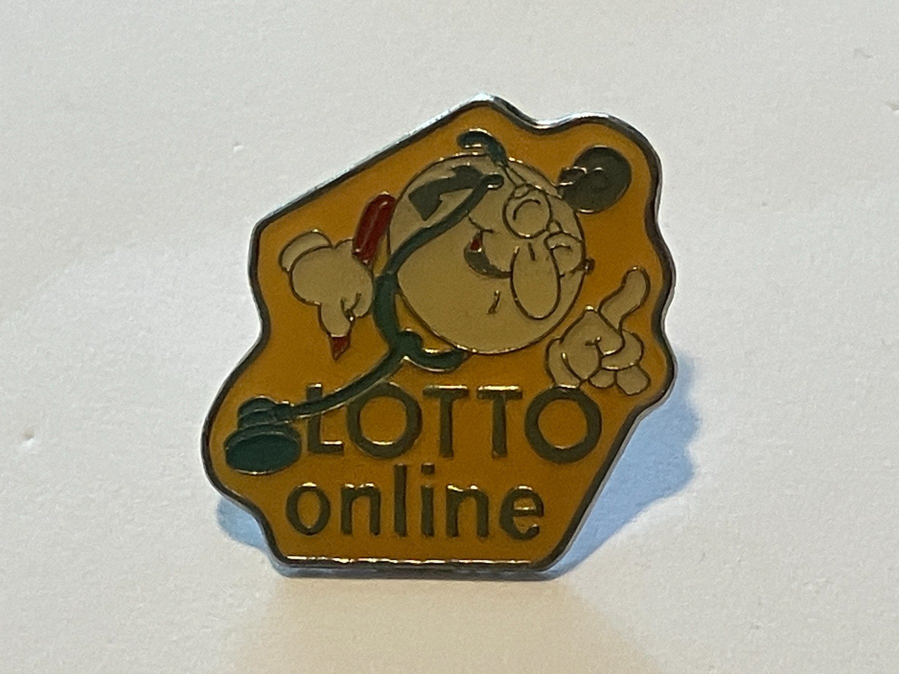Plaketten & Abzeichen: 1 Pin Lotto Online – Gebraucht aus Basel von djwwpp