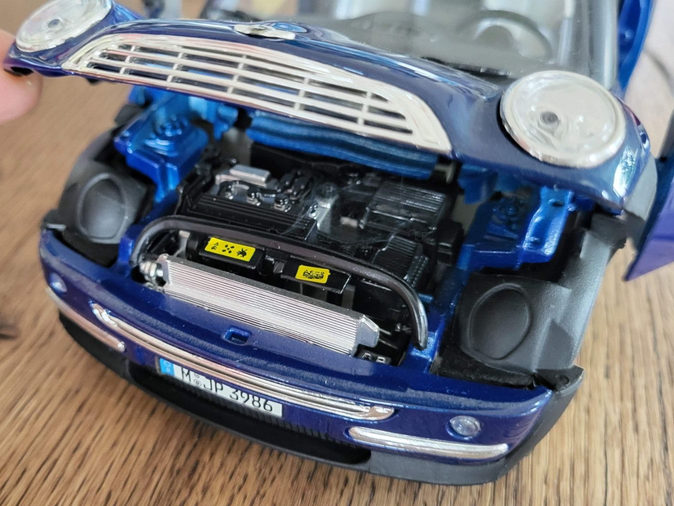 Bburago Modellautos: Mini Cooper 2001 1:18 Bburago – Gebraucht aus Rothrist von Juana5 6