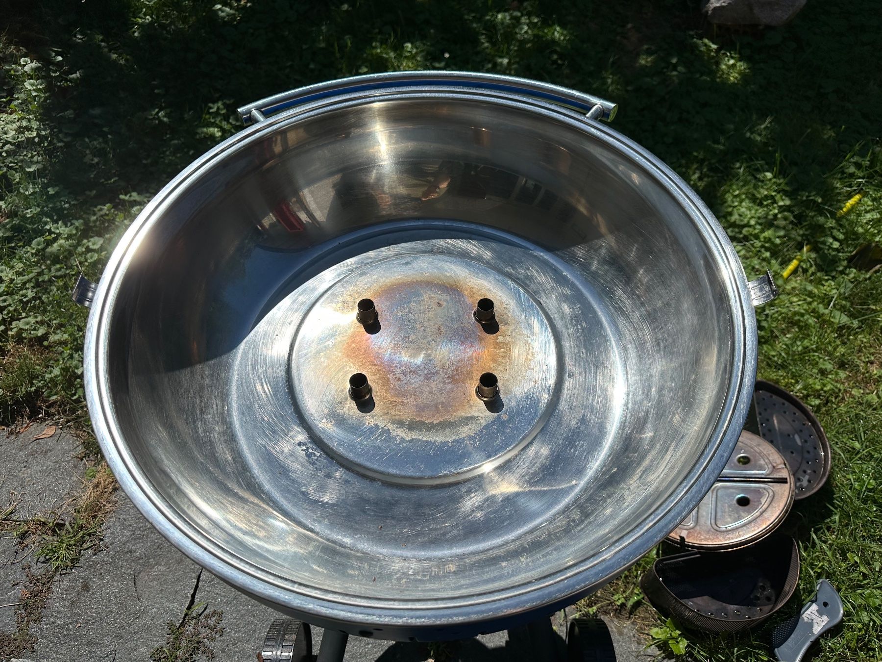 Grills: Lotusgrill XXL blau – Gebraucht aus Uhwiesen von as1_qbd6 4