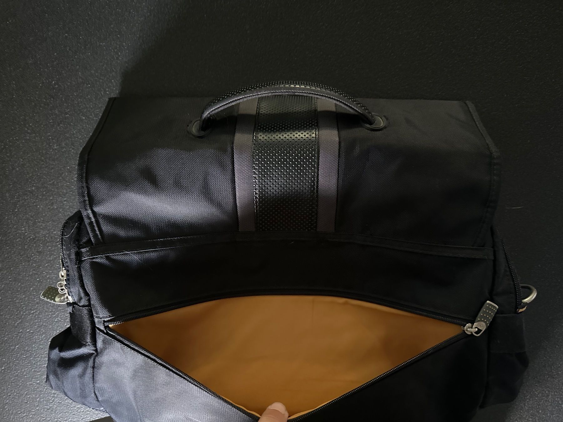 Samsonite Borse: Sac ordinateur portable samsonite – Usato da Uvrier venduto da sauma85 4