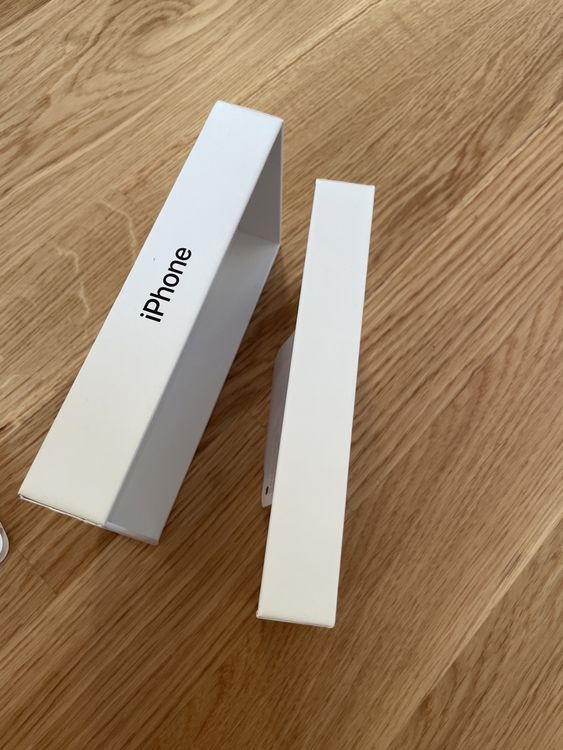 Altro per la casa: Leere iphone Schachtel – Usato da Liebefeld venduto da Langspielplatte 1