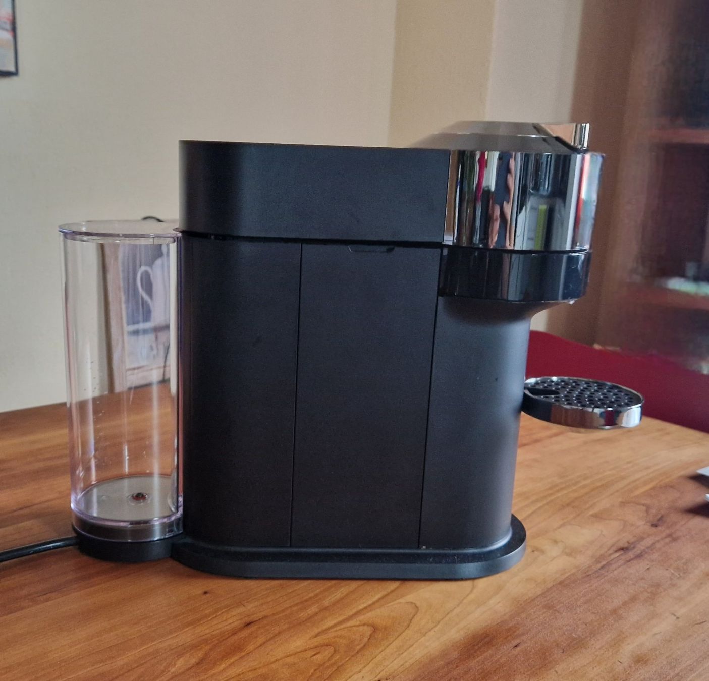 Nespresso Macchine per caffè & Macchine per espresso: Nespresso Vertuo Next Deluxe – Usato da Dietlikon venduto da Balo2 1
