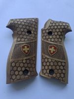 Nussbaum Griffschalen für die Sig P220 