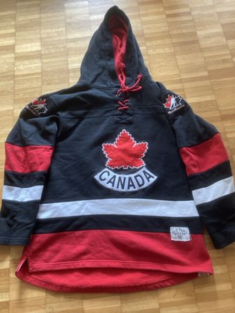 Canada Hoodie