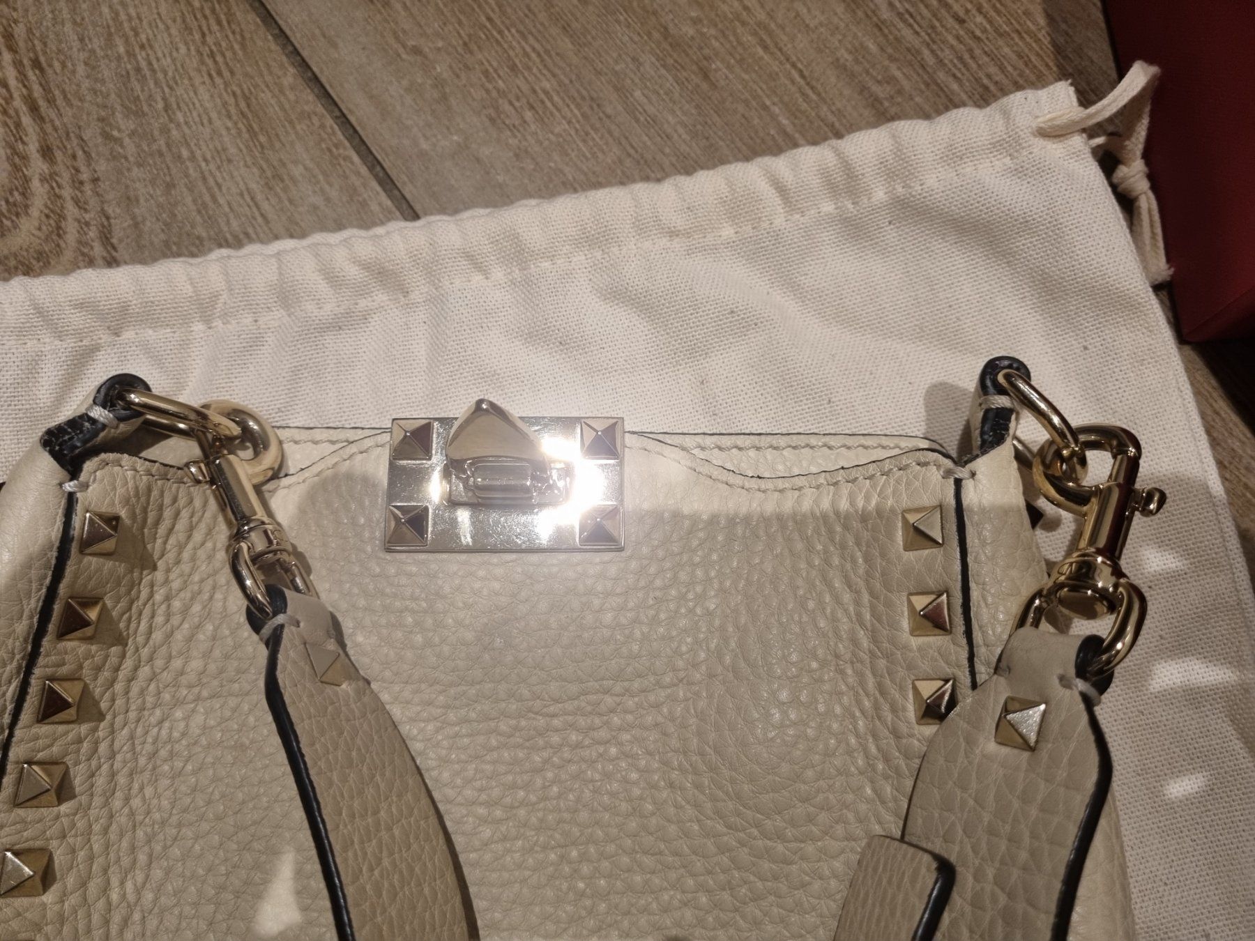 Valentino Taschen für Damen: Valentino Garavani Rockstud Hobo Small – Neu (gemäss Beschreibung) aus Uerkheim von Pod23 6