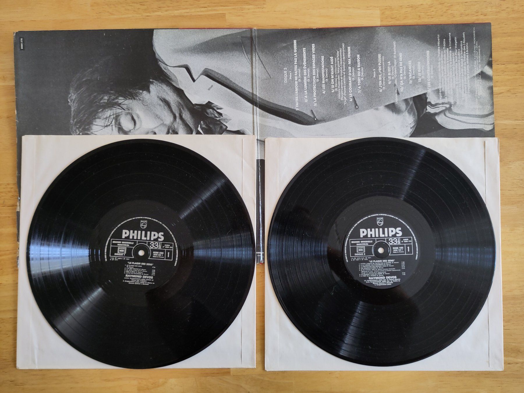 Dischi in vinile: Raymond Devos | "Le Plaisir Des Sens" | 2LP – Usato da Lausanne venduto da Otvald 2