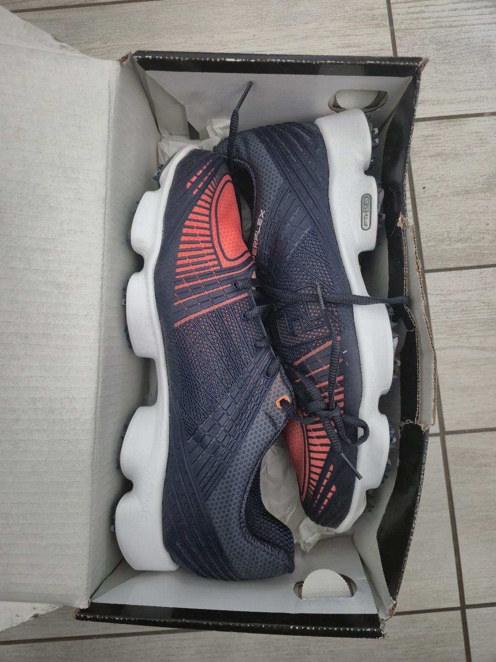 Scarpe da uomo: Chaussures de golf footjoy hyperflex – Nuovo e nell'imballaggio originale da Préverenges venduto da CocoWater77 3