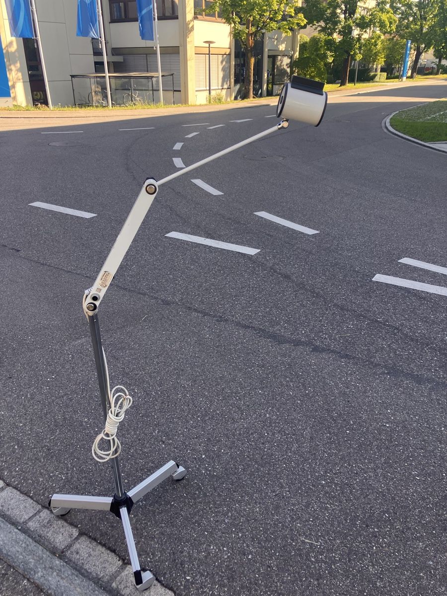 Lampes: Stehlampe MACH-MINIFLEX Typ 181 gebraucht – D'occasion à Benglen par Oommaahhaa