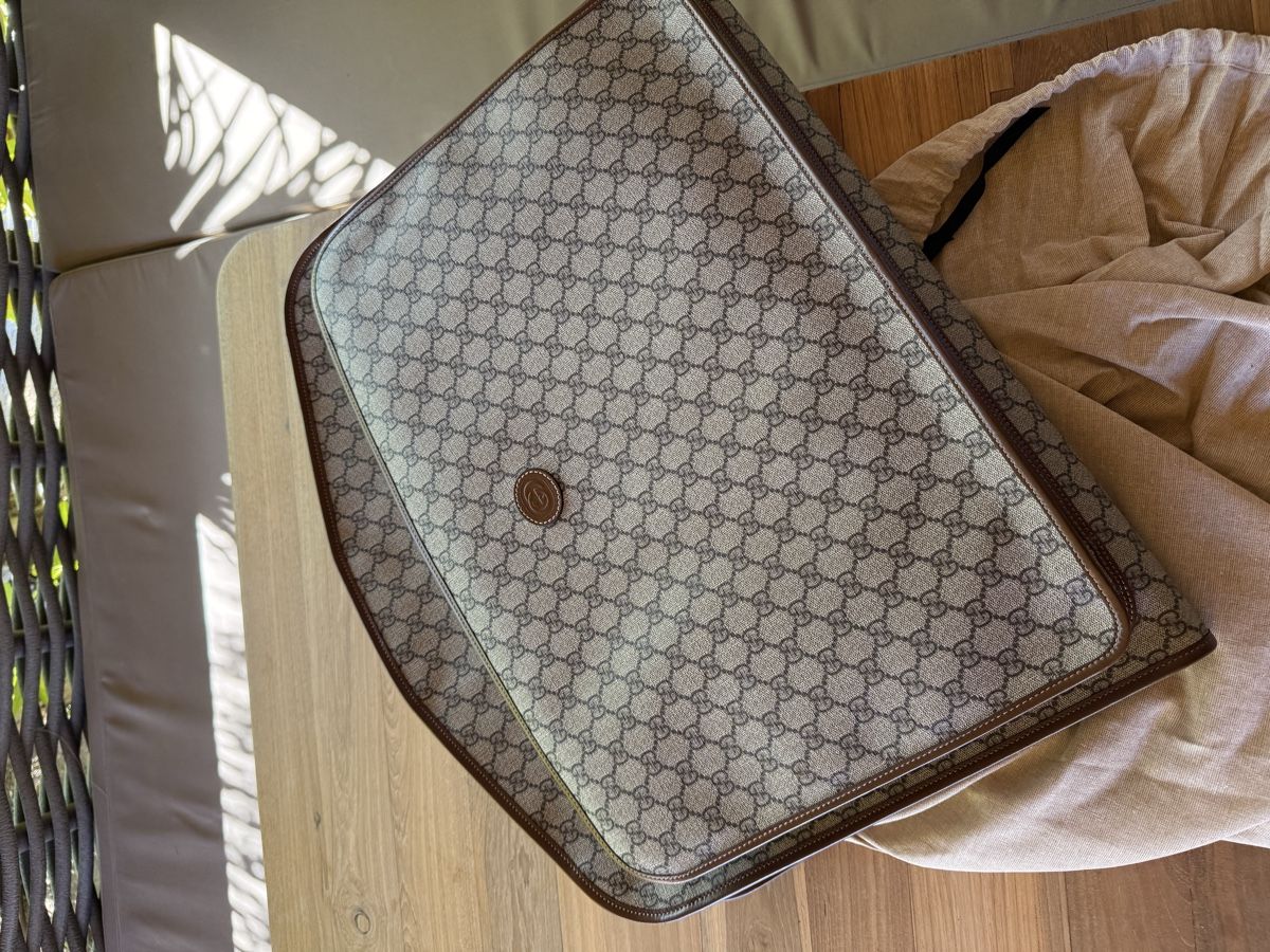 Gucci Borse: Gucci garment beg – Nuovo e nell'imballaggio originale da Mellingen venduto da eli_7hdx 1