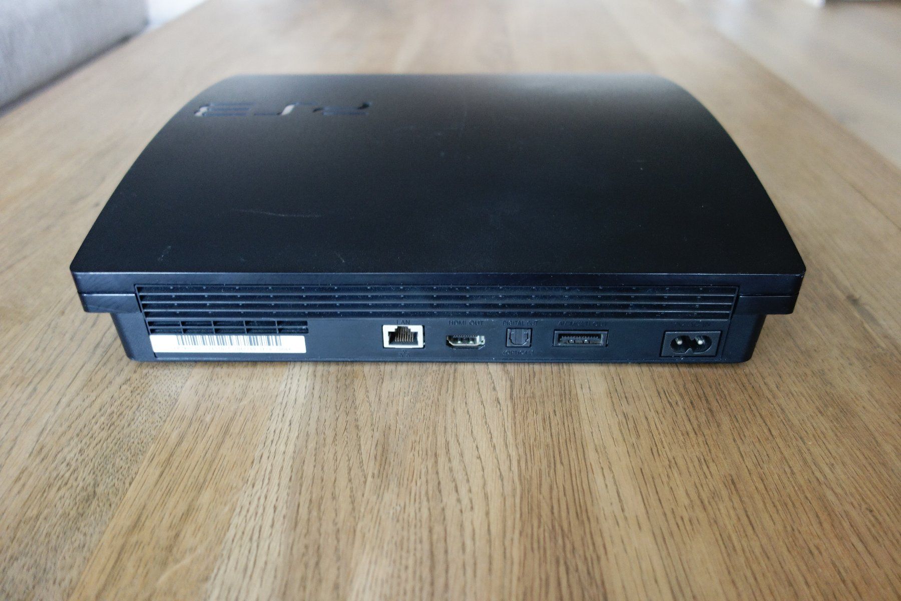 Sony Console: Playstation 3 PS3 slim + câbles + manettes + jeux – Usato da La Rippe venduto da Kopernic 9