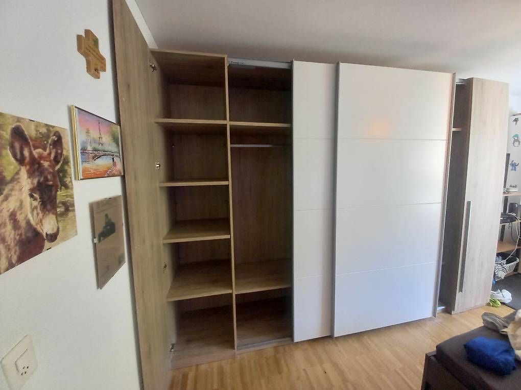 Armadi: Schlafzimmer Schrank – Usato da Lauerz venduto da daschi2000 1